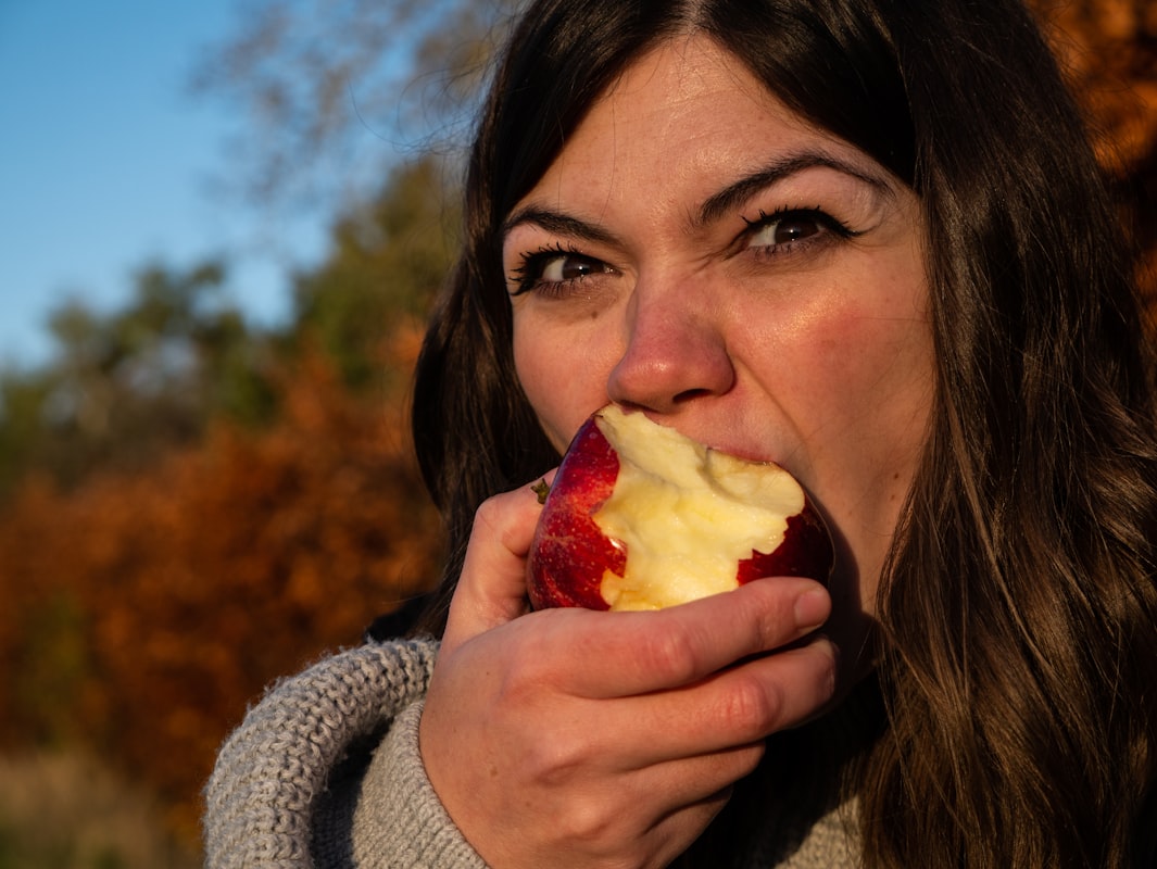 Pesche, meloni e frutti estivi idratanti